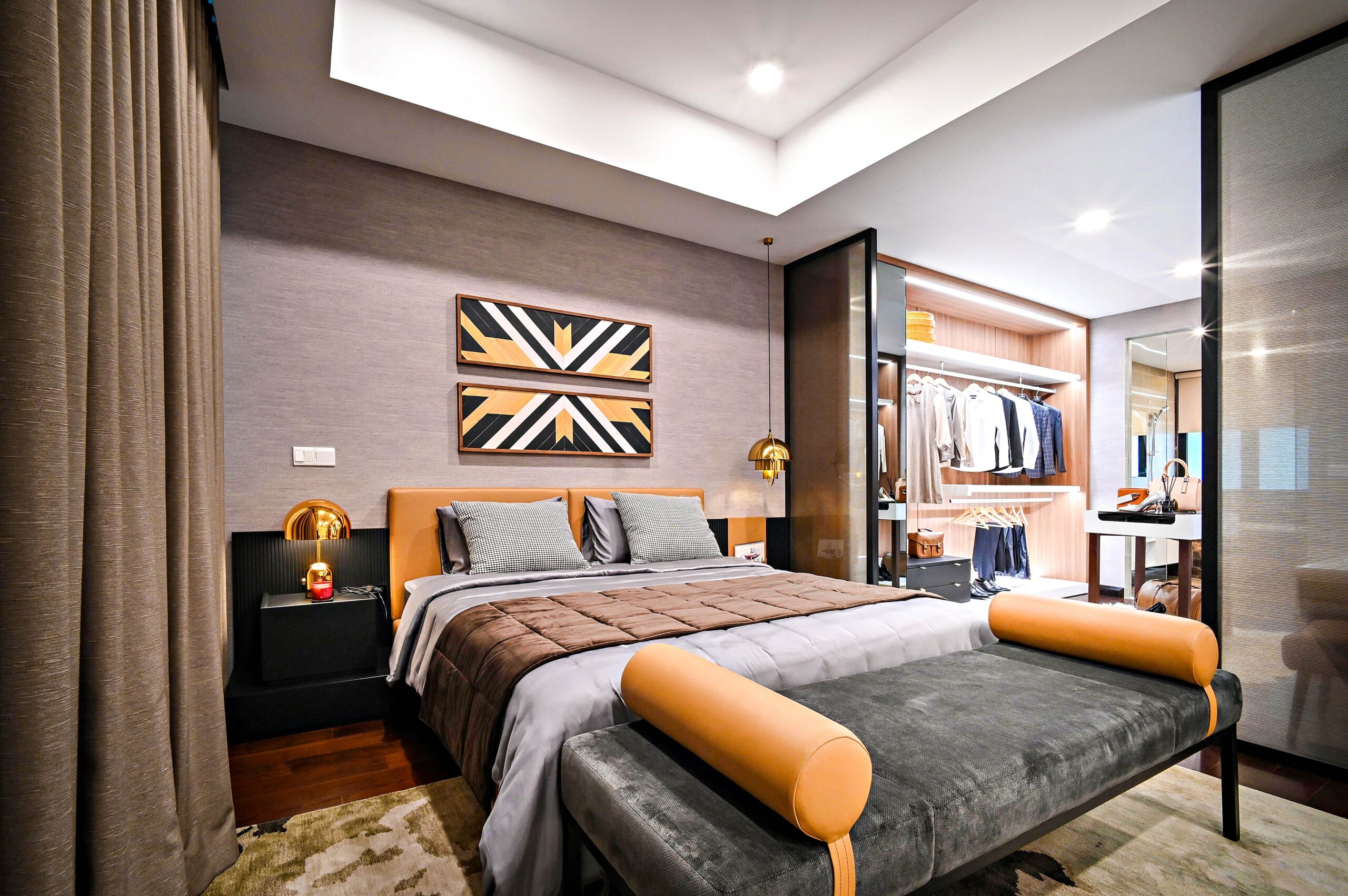 walk-in closet dimensions